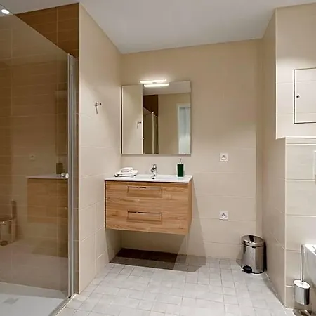 Hotel apartamentowy Edgar - Meudon-la-foret 4*