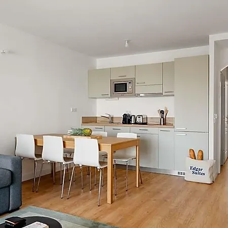 Edgar - Meudon-la-foret Hotel apartamentowy 4*